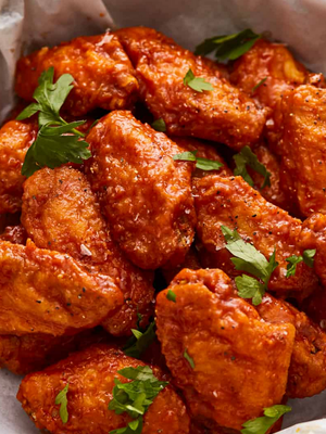 CHICKEN WINGS