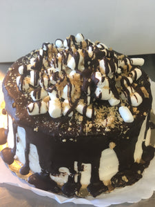 CAKE TOPPING
