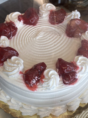 VEGAN STRAWBERRY SHORTCAKE