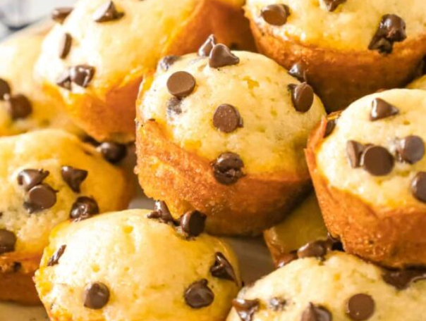 MINI MUFFIN PLATTER