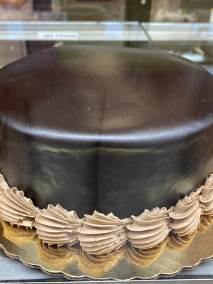 CHOCOLATE MOUSSE CAKE