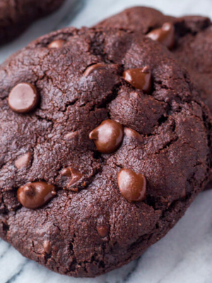 DOUBLE CHOCOLATE CHIP COOKIE