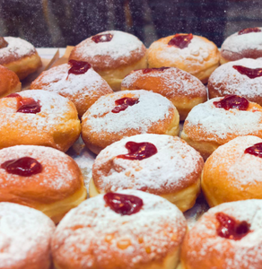 JELLY DONUT SUFGANIYOT