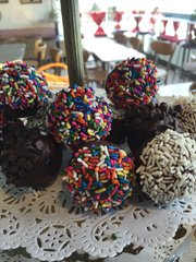 CAKE BALL PLATTER